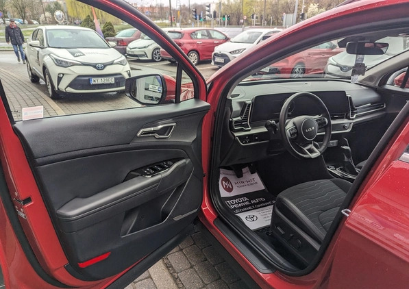 Kia Sportage cena 131900 przebieg: 8168, rok produkcji 2022 z Tomaszów Lubelski małe 596